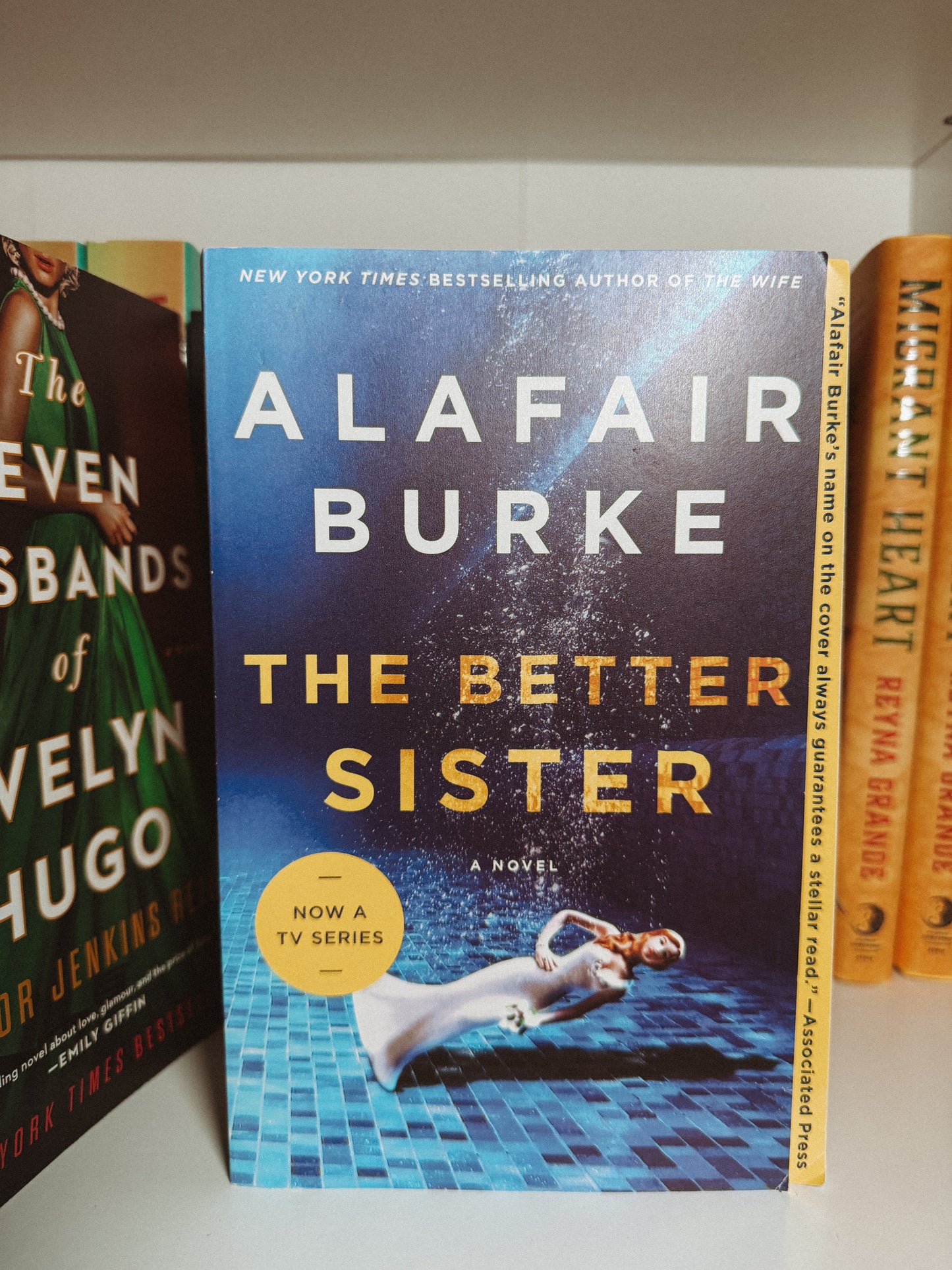 The better sister|USED